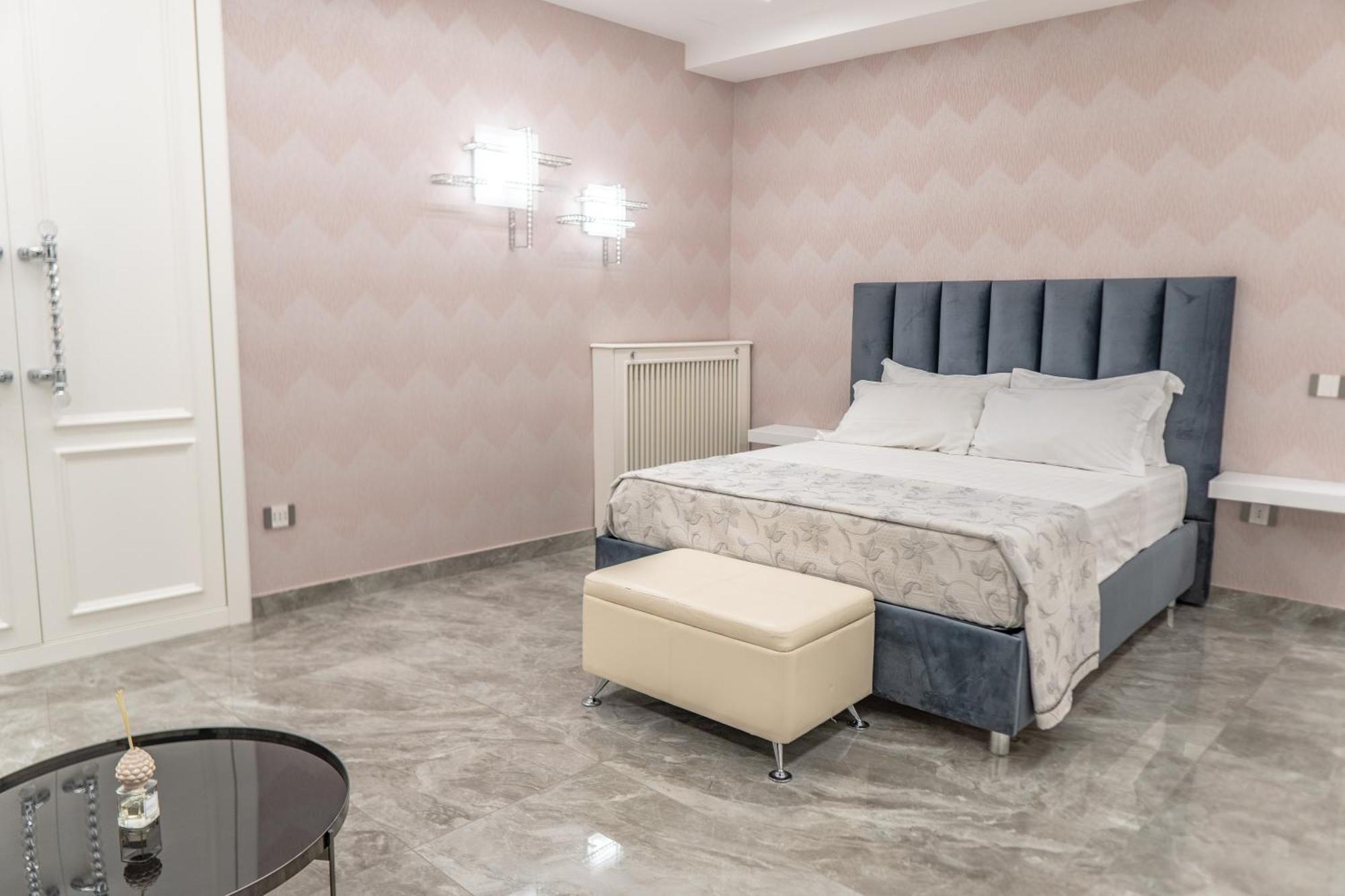 Suite D'Elite Chiaia نابولي المظهر الخارجي الصورة